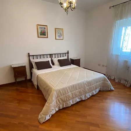 Isoletta 92100 * أغريجنتو